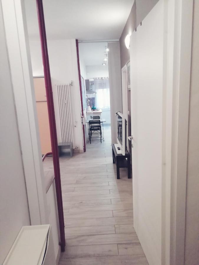 White Apartment Rome Exterior photo