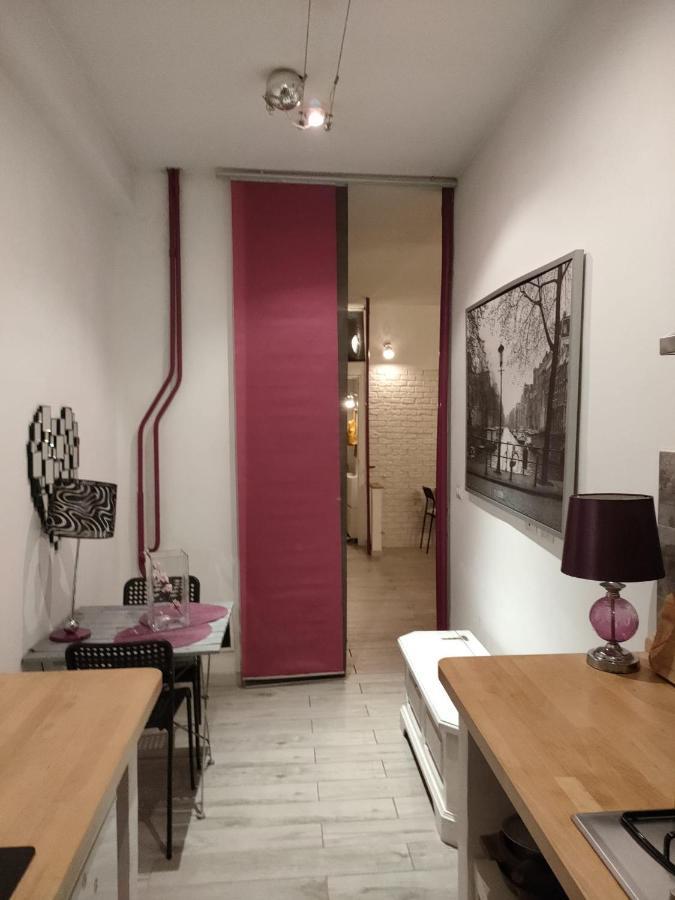 White Apartment Rome Exterior photo